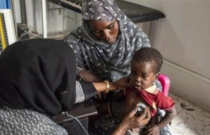 الصراع في السودان يُفاقم الأزمة الصحية